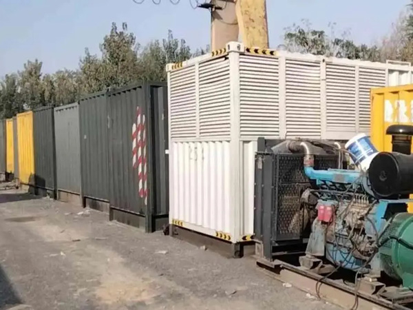 太和200KW柴油发电机机组每小时油耗是多少？